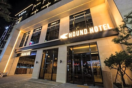 Hound Hotel Changwon - Jinhae Yongwon