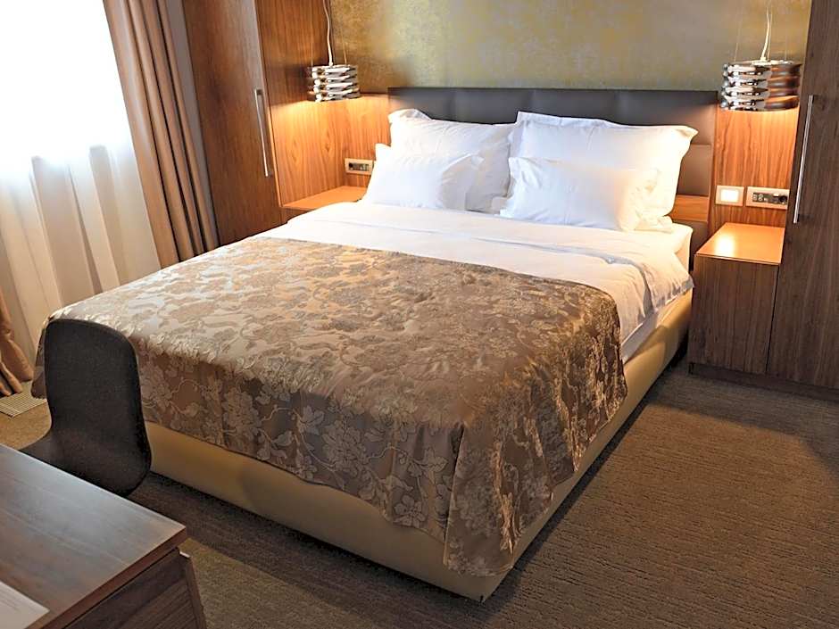 Photo 1 of 4 of Junior Suite, Balcony
