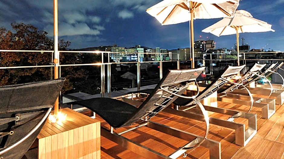 THE SCREEN - Boutique & Luxury Design Collection -