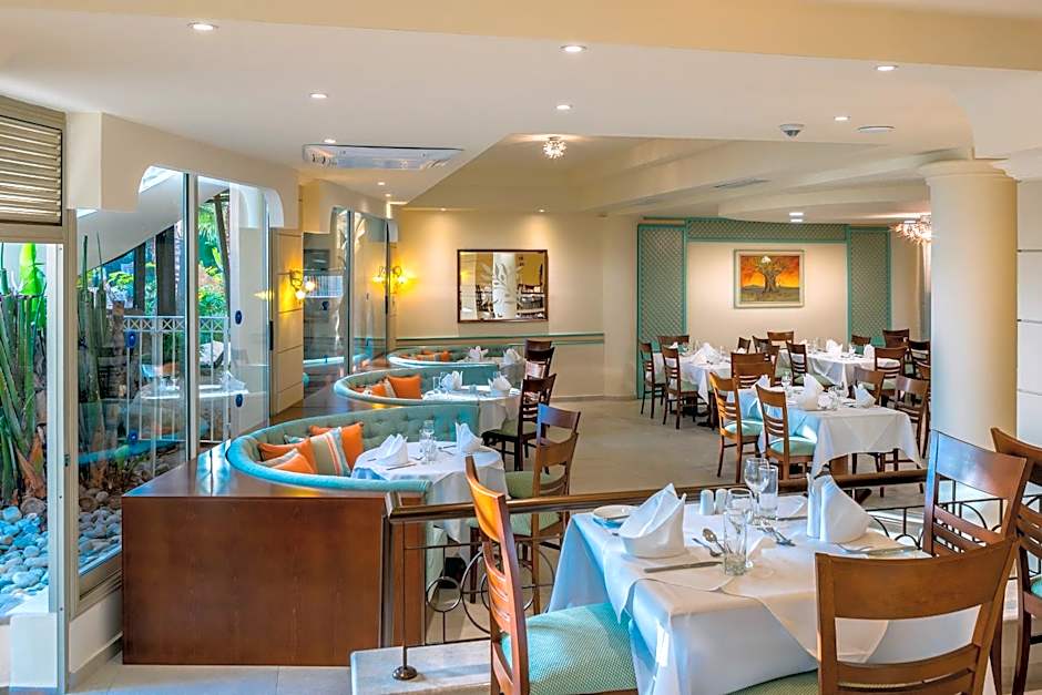 Aquamare Beach Hotel & Spa