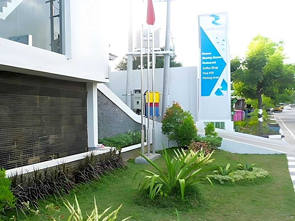 Zenith Hotel