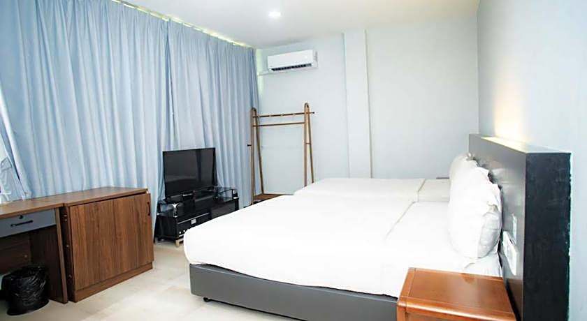 Prince Hotel
