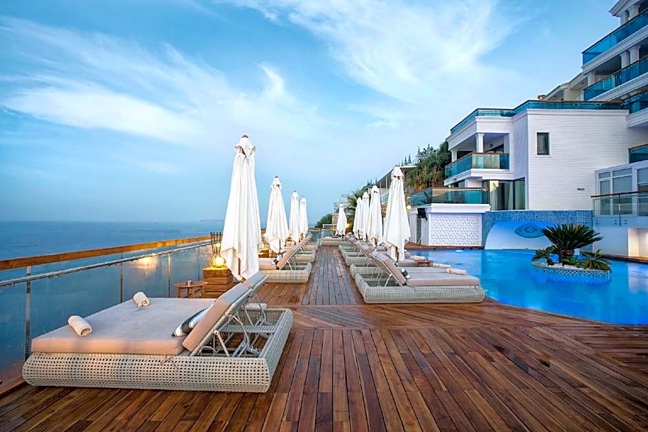 Meis Exclusive Hotel