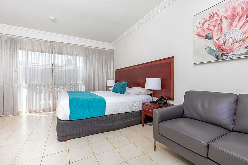 Comfort Inn Deakin Palms