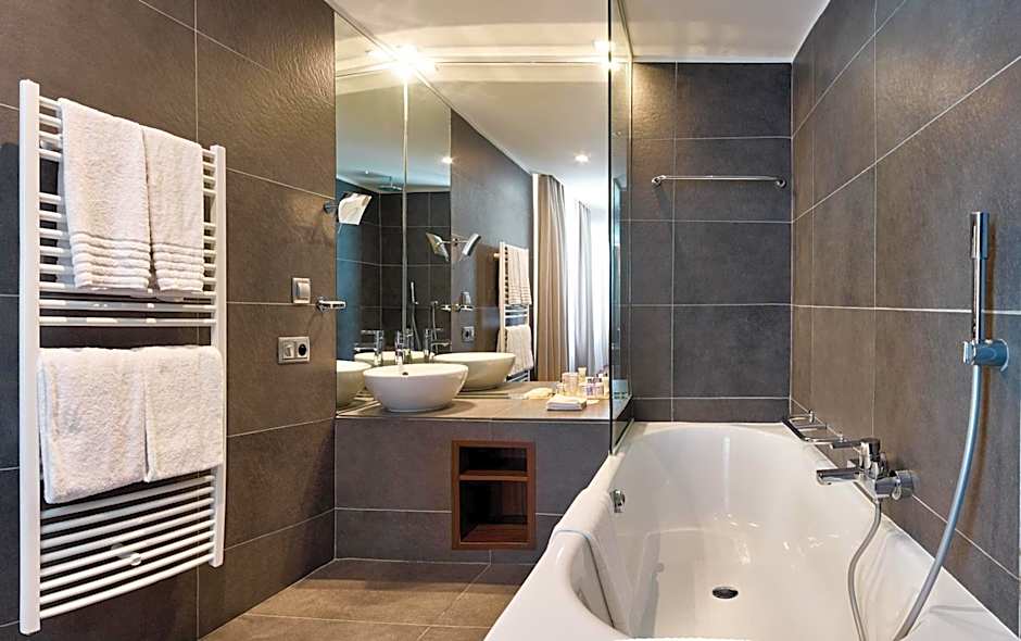 Radisson BLU Balmoral Hotel, Spa