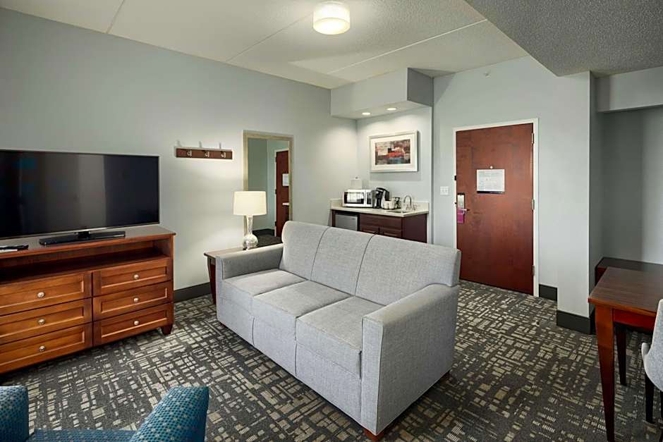 Hampton Inn By Hilton Louisville-Northeast KY