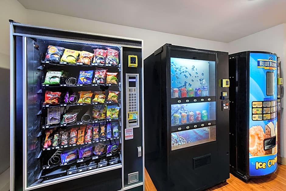 WoodSpring Suites Columbus Southeast