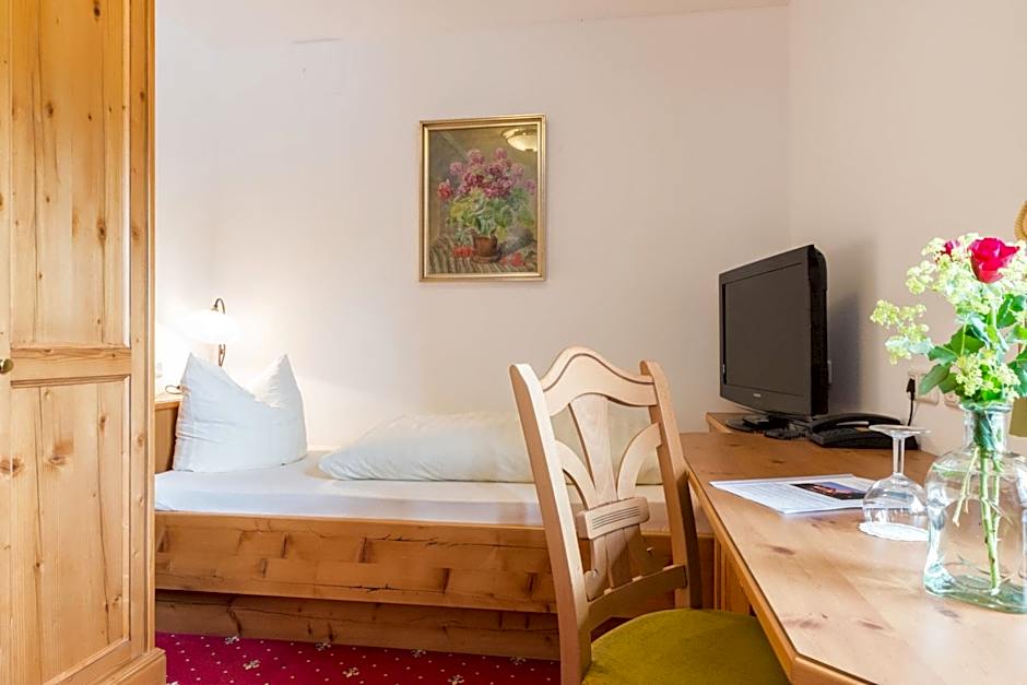 Metzgerei Gasthof Oberhauser - Hotel zur Post