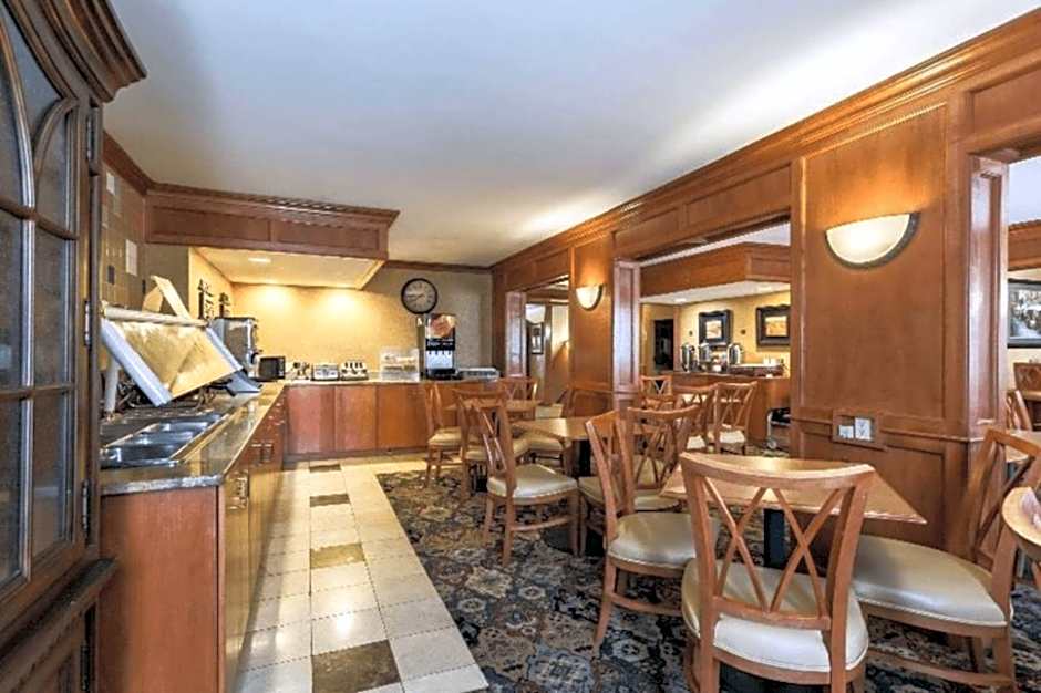 Studio 6 Suites Tupelo, MS