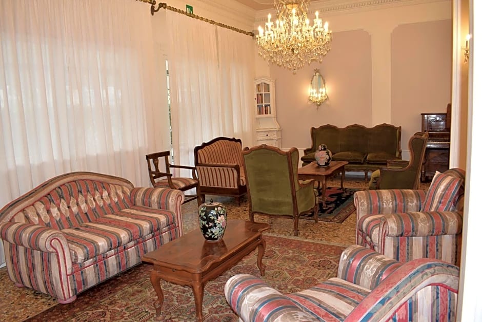 Hotel Edelweiss