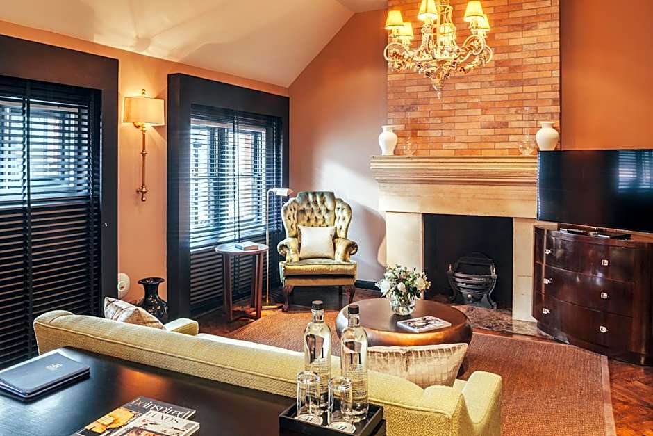 No.11 Cadogan Gardens