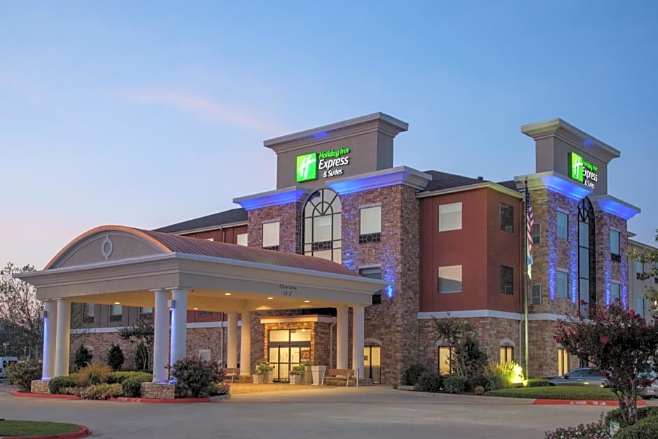 Holiday Inn Express Hotel and Suites Texarkana