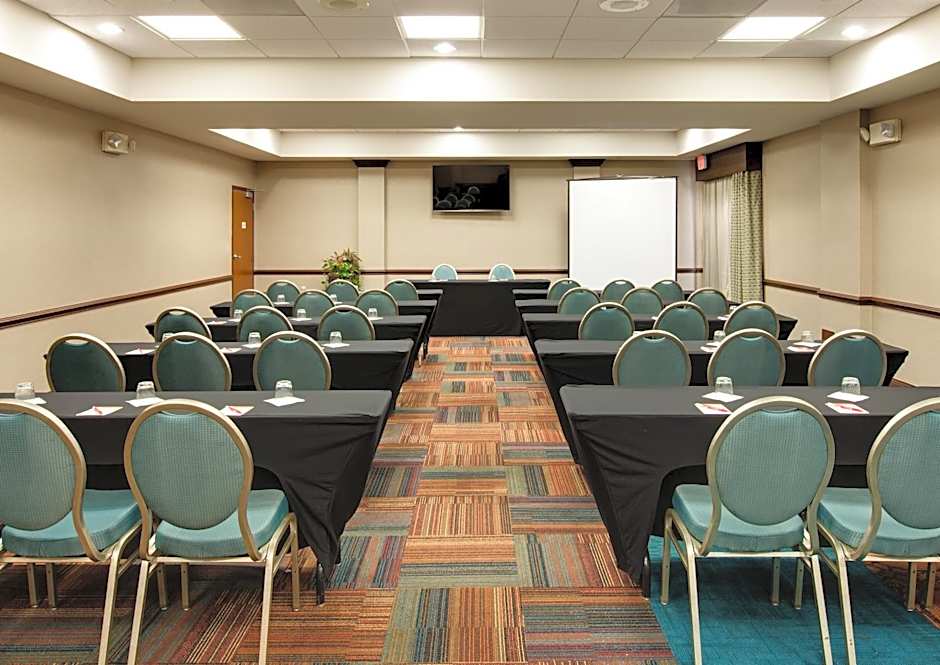 Hotel Indigo Chicago-Vernon Hills By IHG