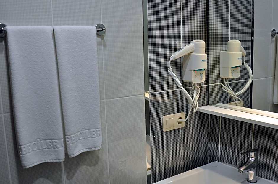 Cebeciler Hotel