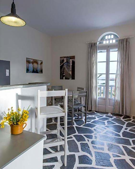 Byzantio Beach Suites & Wellness