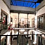 Milo Collection Hotel