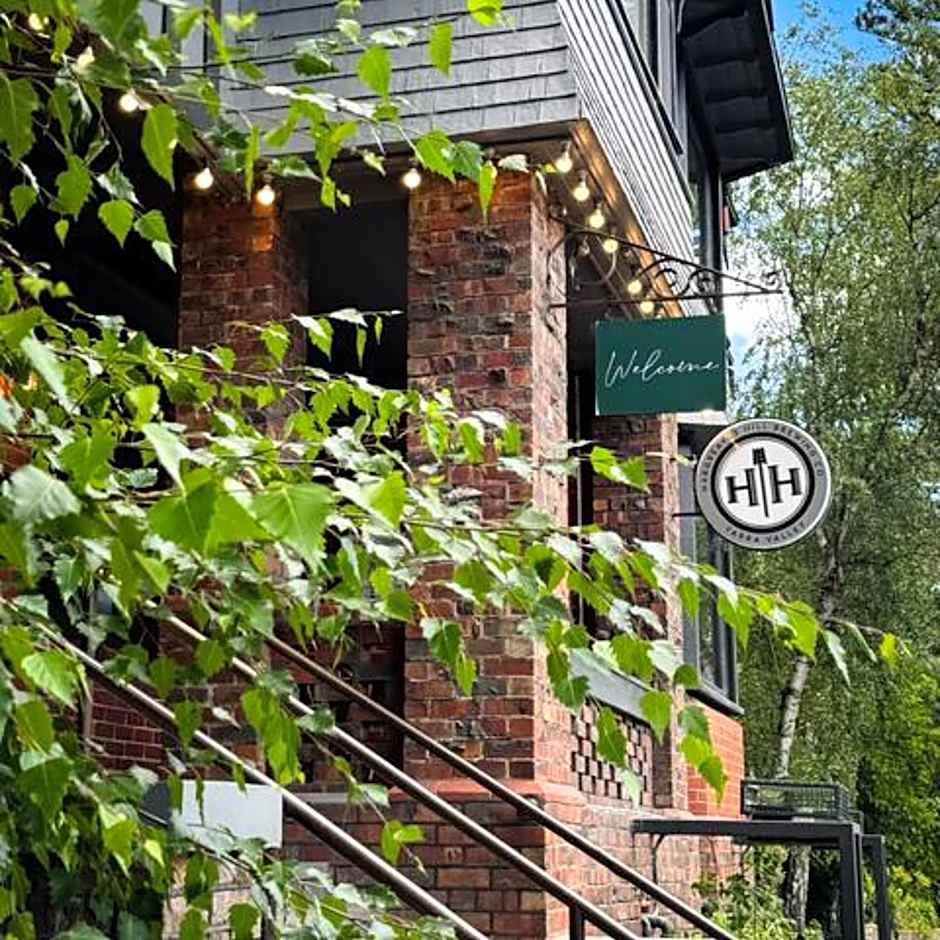 Alpine Hotel, Eat Drink Sleep