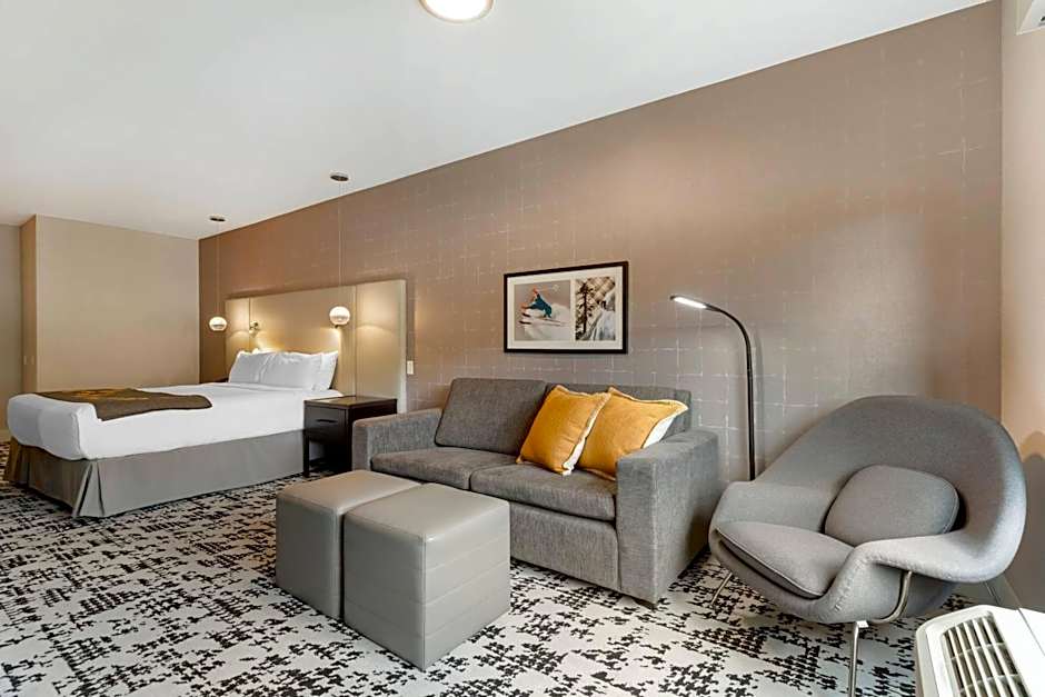 Cambria Hotel Copper Mountain