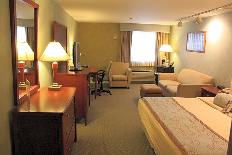 Senator Inn & Spa