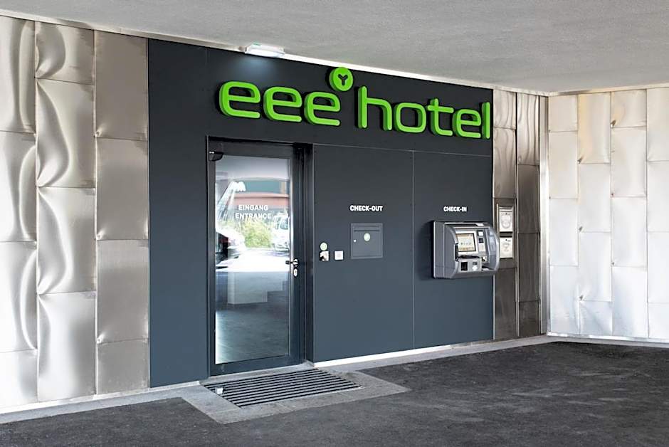 eee Hotel Traun