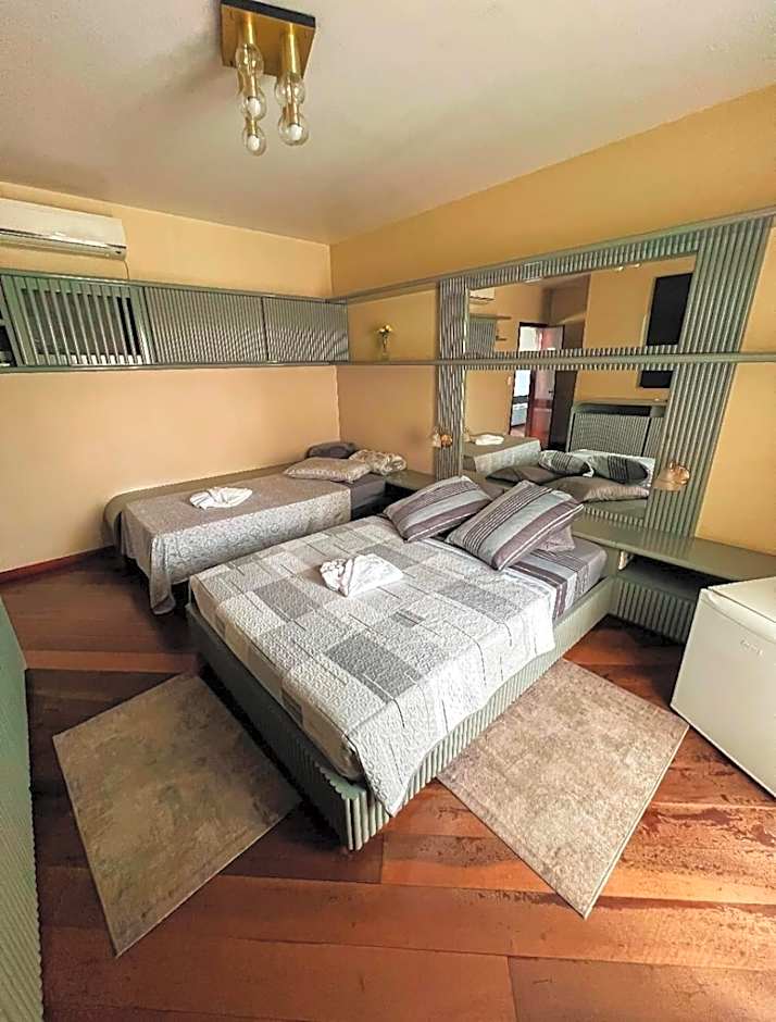 Pousada DRIRIOS HOUSE