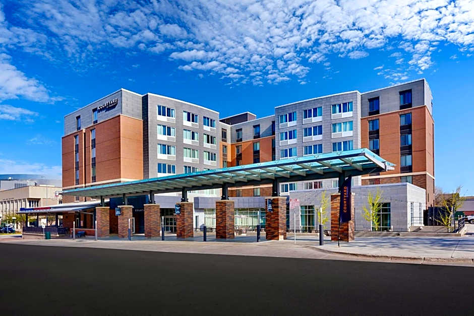 Courtyard by Marriott Lincoln Downtown/Haymarket