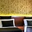 Ad Hoc Domus Guest House