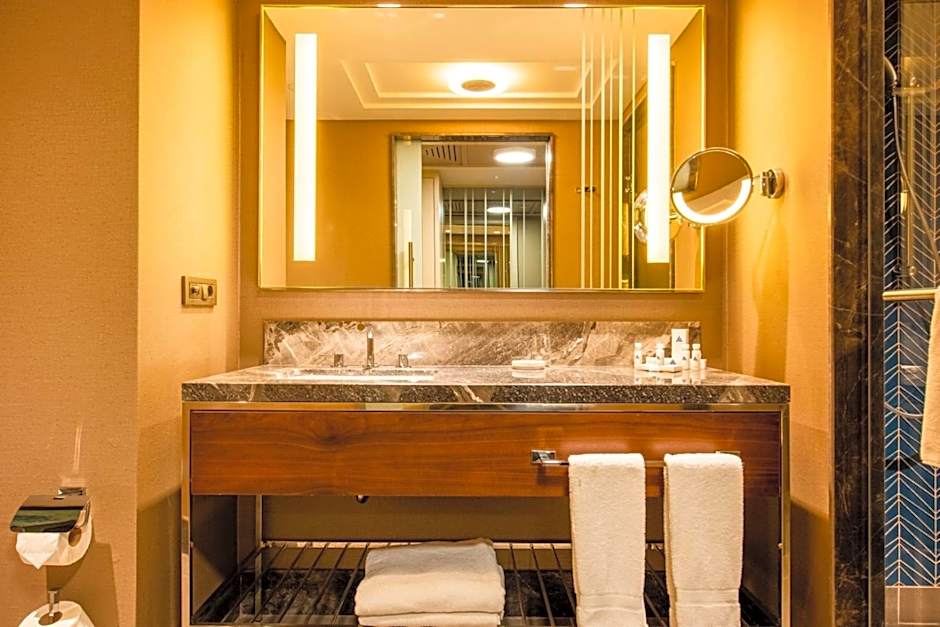 AZIMUT Grand Hotel Tashkent