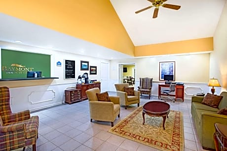 Baymont by Wyndham Forest City