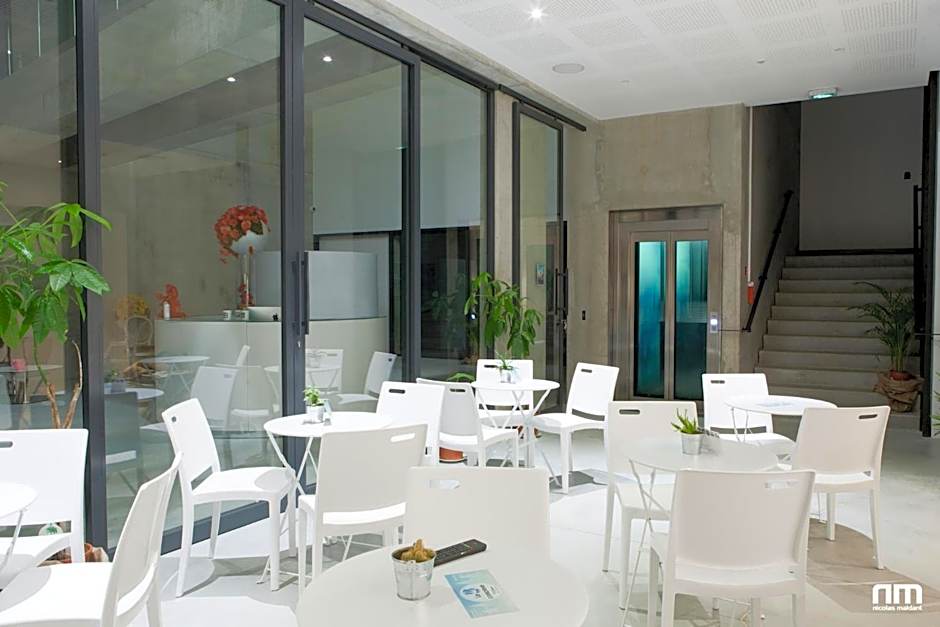 Le B Complexe Hotel