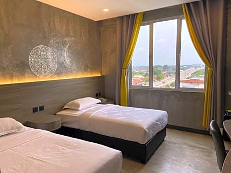 Deluxe Twin Room
