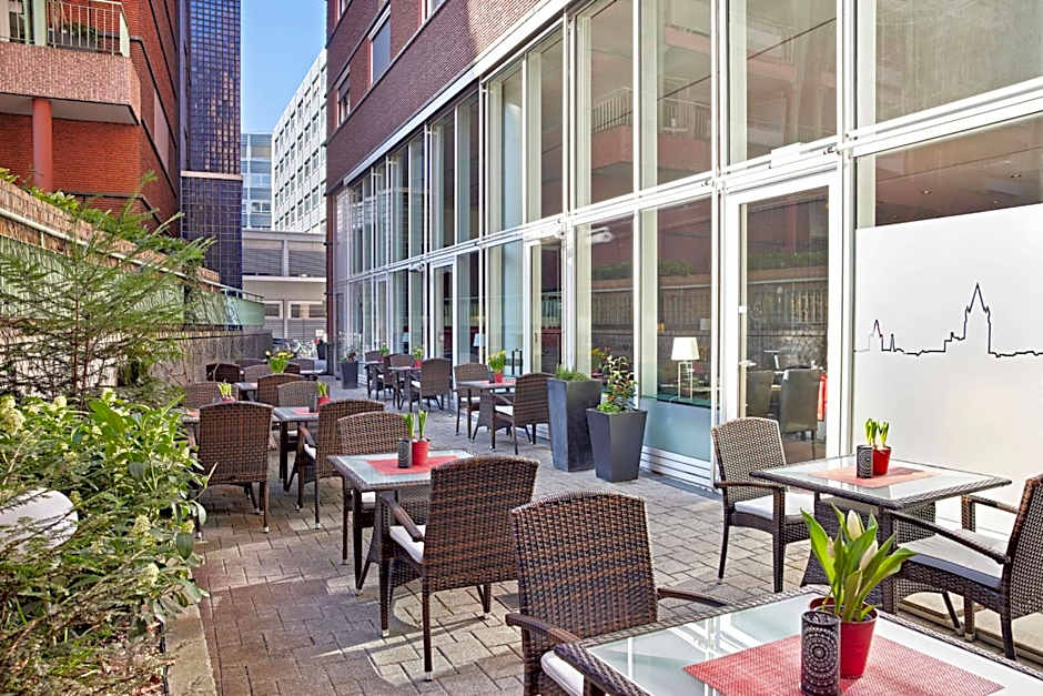 Lindner Hotel Cologne Am Dom, part of JdV by Hyatt