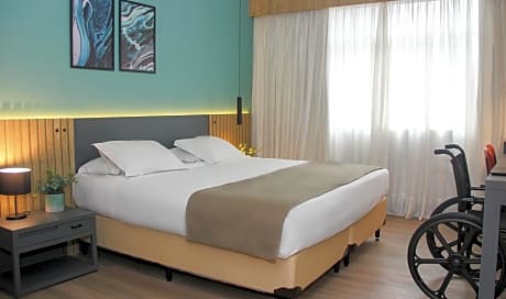 Queen Room - Disability Access