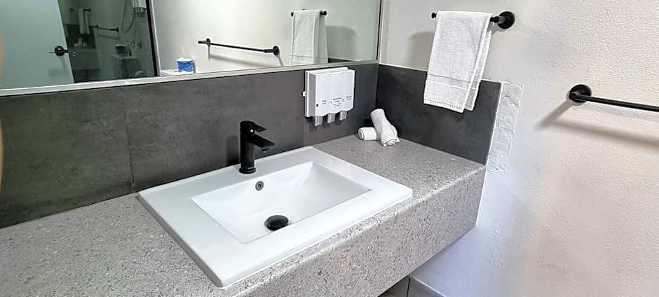 Y Motels Gympie