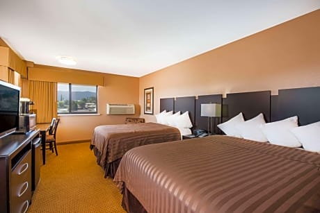 2 Queen Beds Studio Suite Non-Smoking