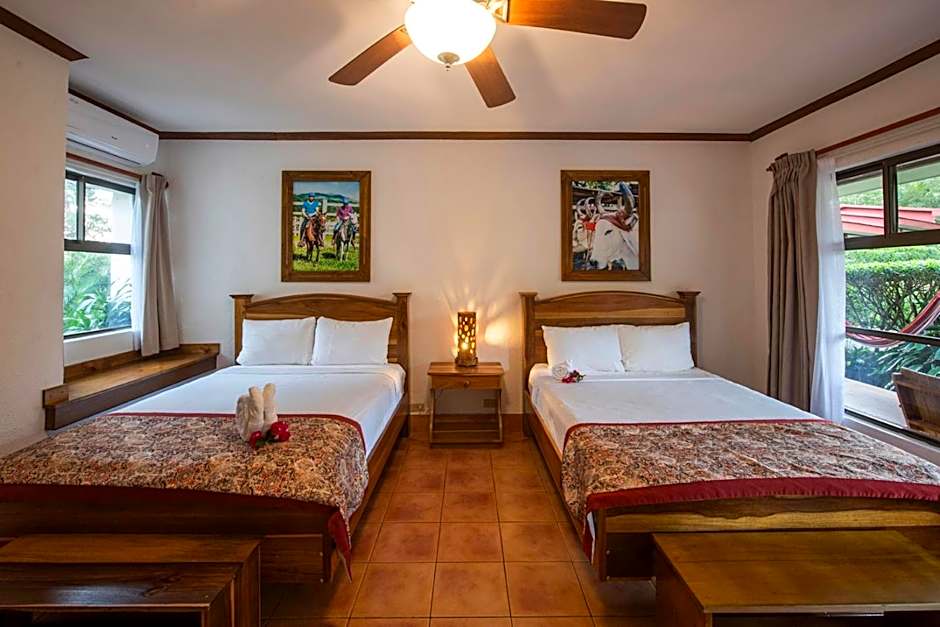 Hacienda Guachipelin Volcano Ranch Hotel & Hot Springs