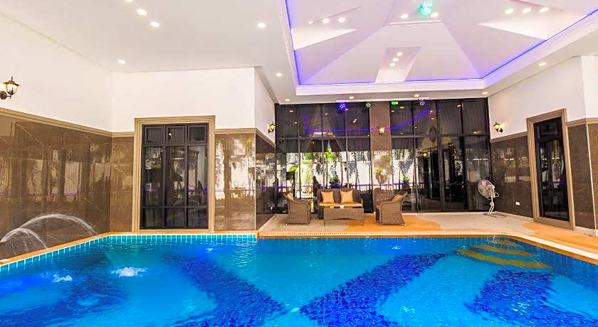 Top Pool Villa Pattaya