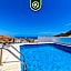 Amazing 2BR Condo with Rooftop pool - BBQ