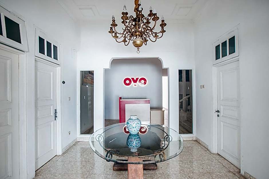 Capital O 332 Residence G17 Kemang