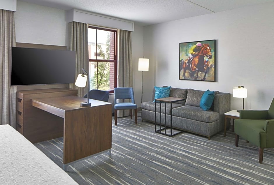 Hampton Inn By Hilton & Suites Saratoga Springs Downtown