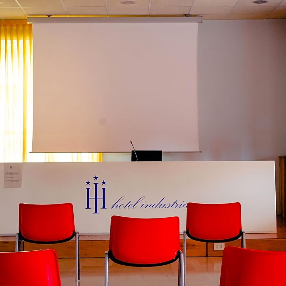 Hotel Industria