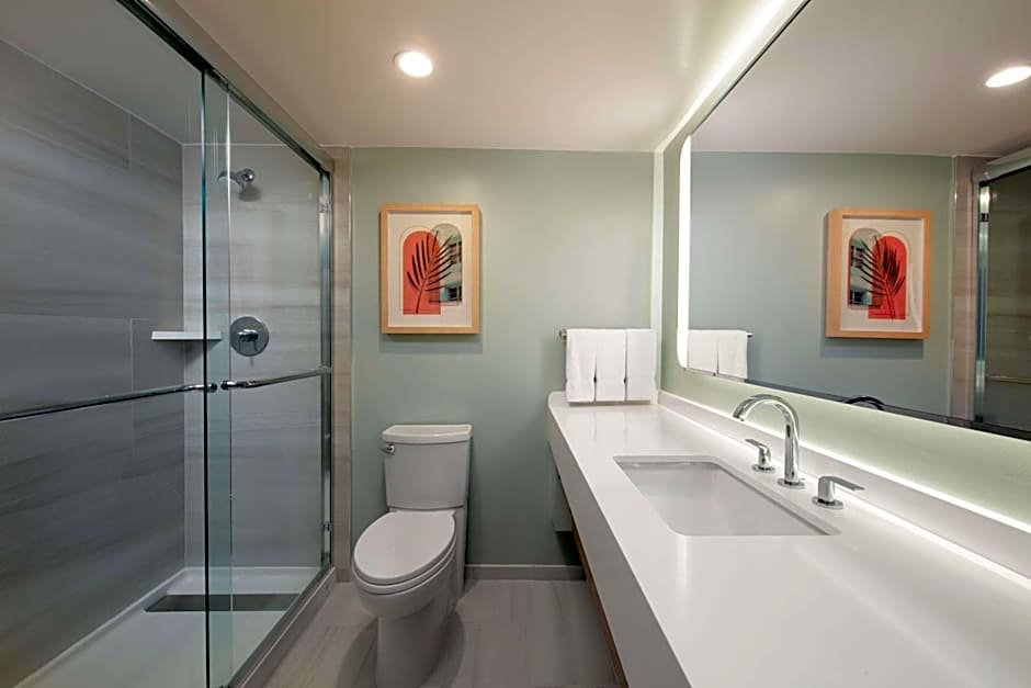 Sonesta Miami Airport