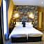 Hotel Andre Latin