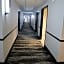 La Quinta Inn & Suites by Wyndham Houston Bush Iah South
