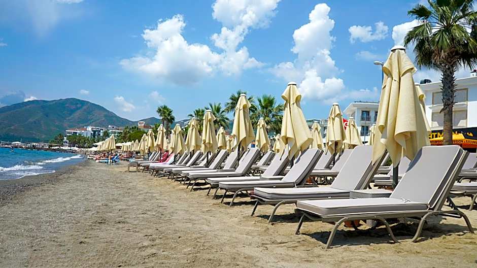 Cle Beach Boutique Hotel