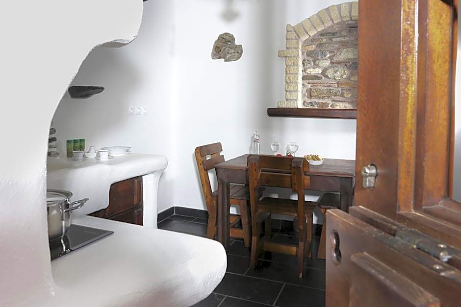 Astrolithos Boutique