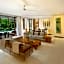 The Elysian Boutique Villa Hotel
