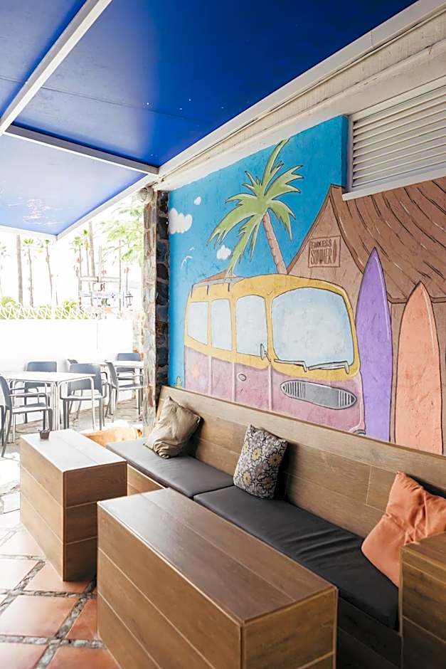 Endless Summer Hostel