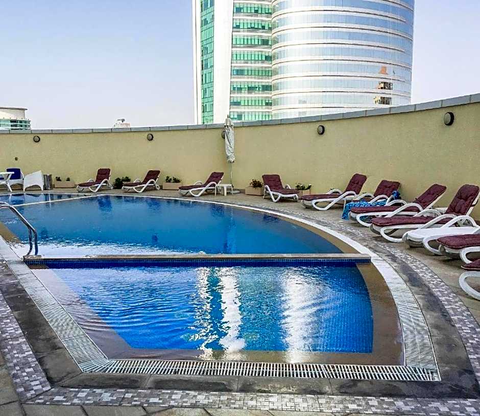 Silkhaus Modern Studio near Almas in West Lake