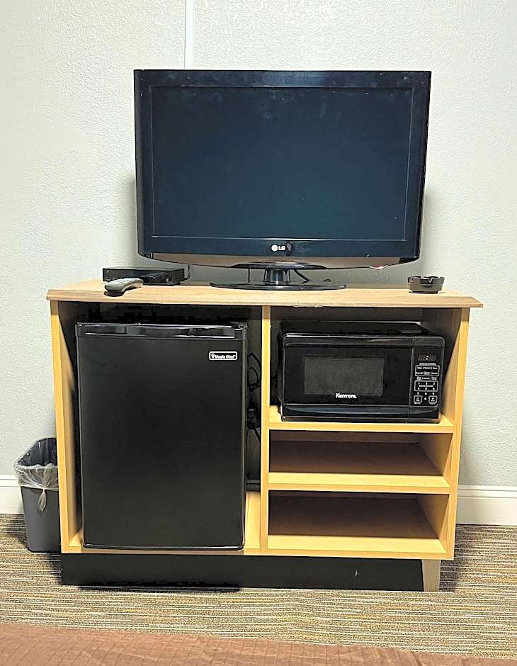 Budget Inn